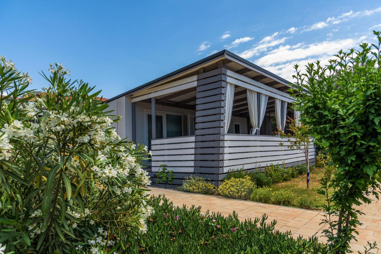 Rasin Mobile Homes Pakoštane Eksteriør billede