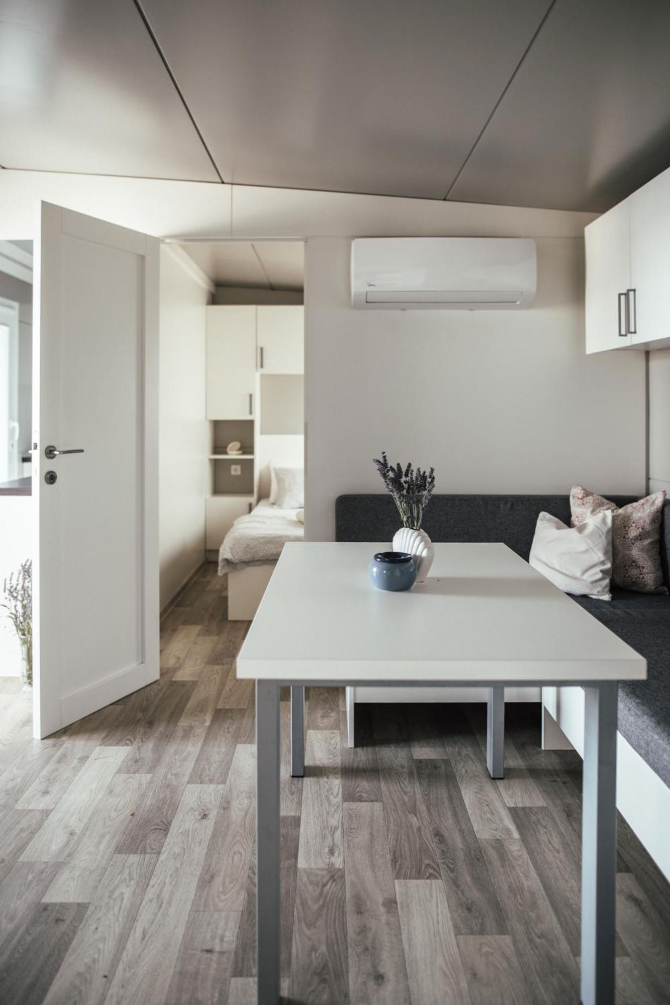 Rasin Mobile Homes Pakoštane Eksteriør billede