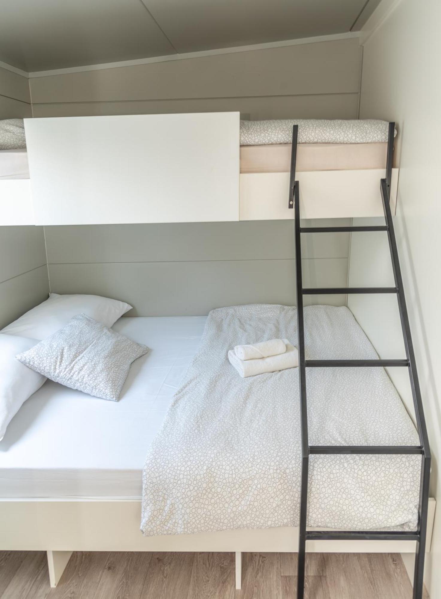 Rasin Mobile Homes Pakoštane Eksteriør billede